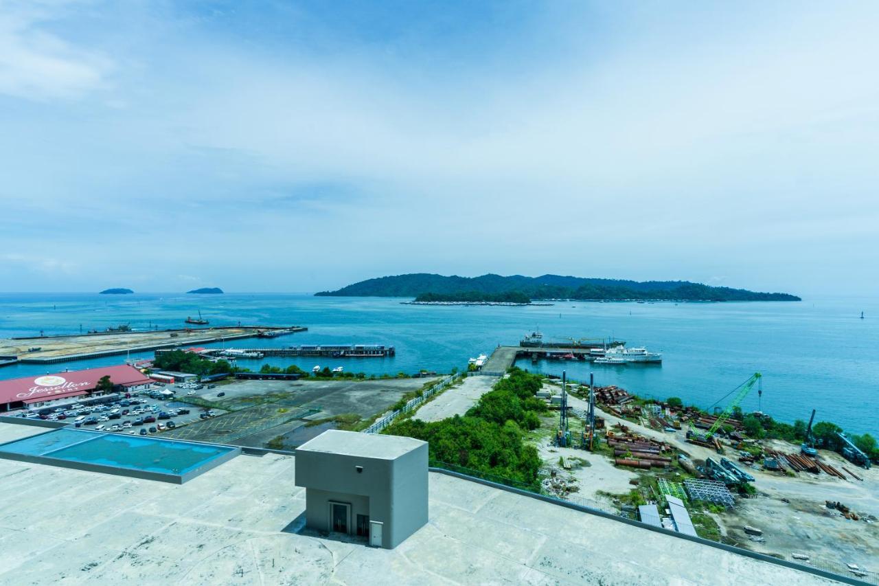 Full Seaview 2R1B Condo For 6Pax In Kota Kinabalu Exteriör bild